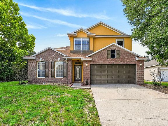 2nd image of 223 LARGOVISTA DR.