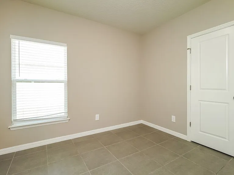 651 Mercado Ct — Photo 16