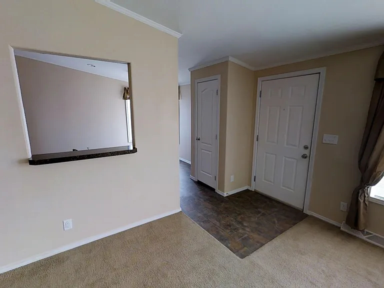 321 E Lime St — Photo 29