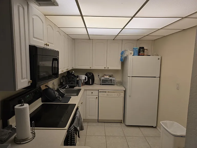 480 NW 20th St #1110 — Photo 22