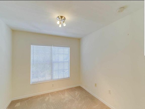 2nd image of 1315 Henley St APT 1004