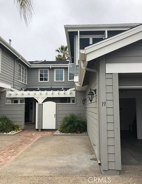 1st image of 2929 Sandy Pointe