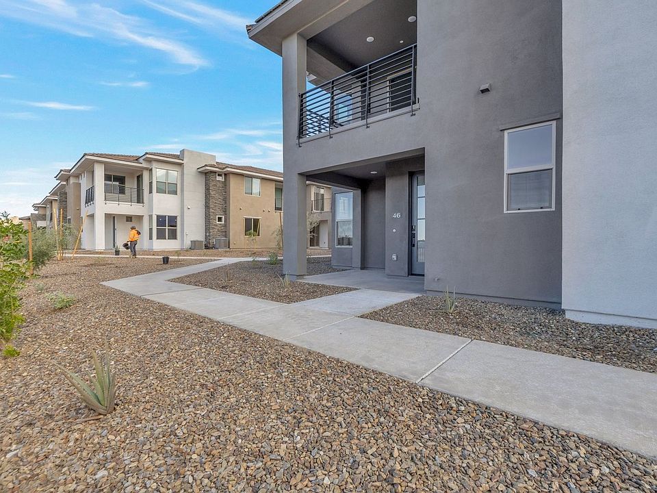 1st image of 2121 W Sonoran Desert Dr #46