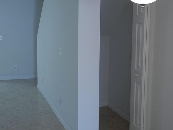 4th image of 16254 Sierra Palms Dr