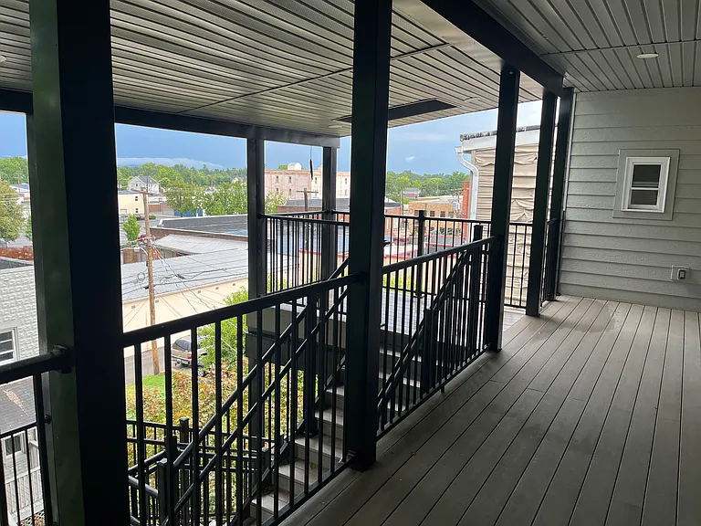 234 Summit Ave #E — Photo 3