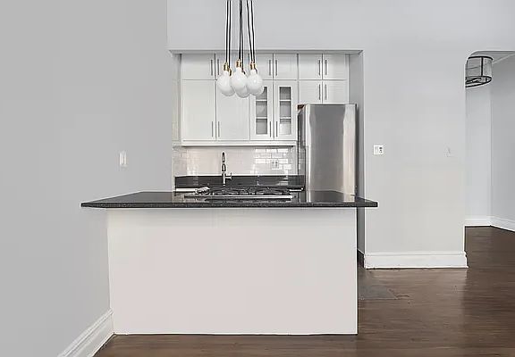 5th image of 55 Pineapple St APT 1D