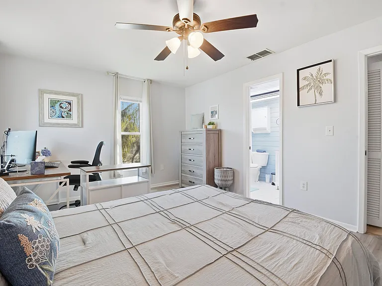 255 Capri Cir N #8 — Photo 29