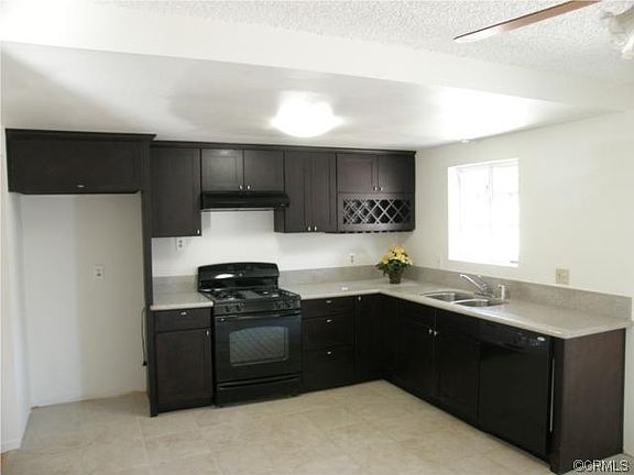 4th image of 2277 Otterbein Ave