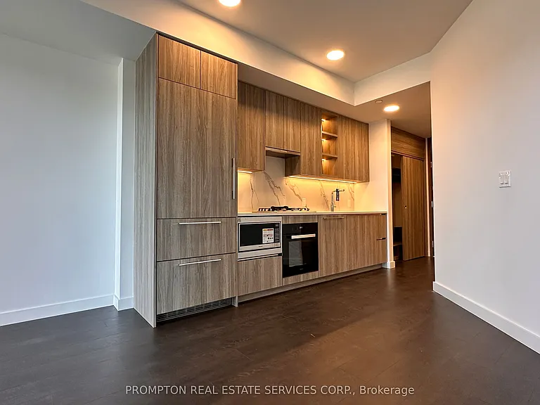 18 Esther Shiner Blvd #706 — Photo 19