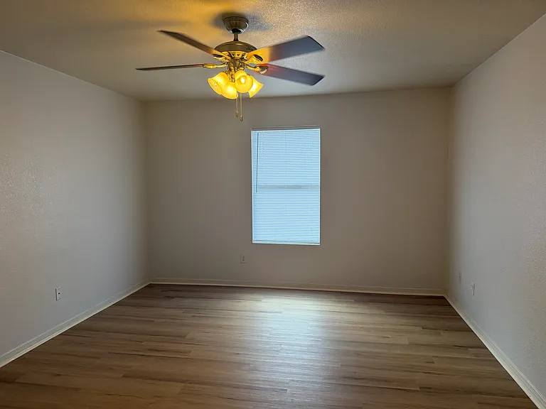 2300 Maedell Dr — Photo 12