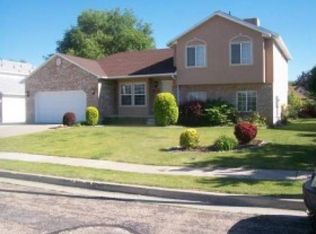 949 W 4100 S, Riverdale, UT 84405