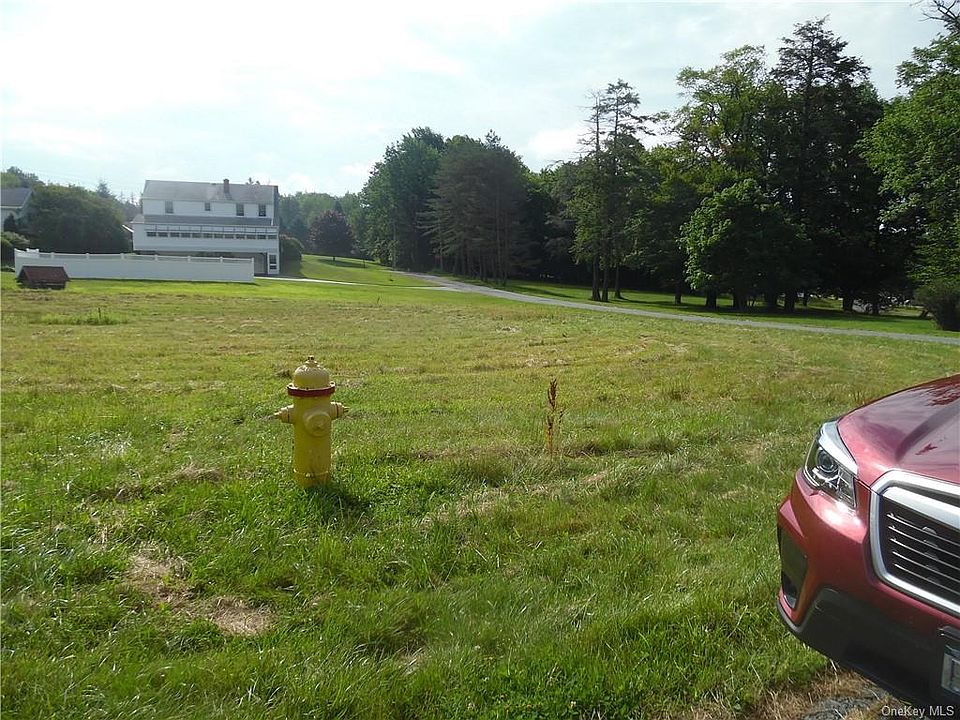 2nd image of Yaun Ave