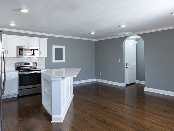 4th image of 4548 Pennsylvania Ave APT 101