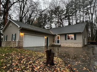 1113 2nd Ave, Howard Lake, MN 55349