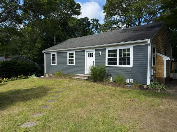 7 Elliot Way, Harwich, MA 02645
