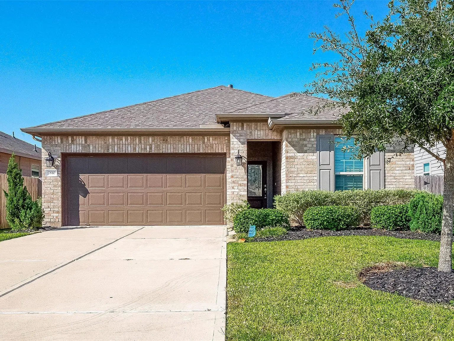 3 bed, 2.0 bath, 1857 sqft, $2,250 — Photo 4
