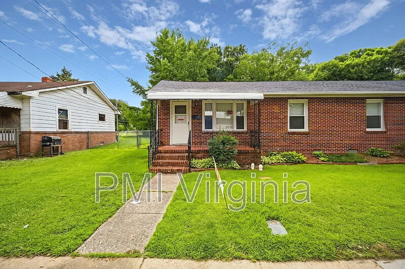 58 Radford St
