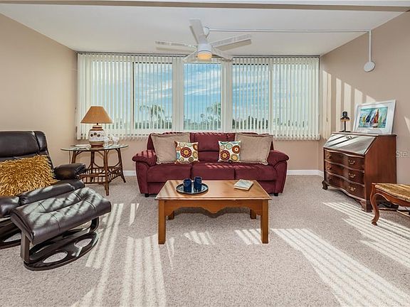 2nd image of 31 Island Way APT 103