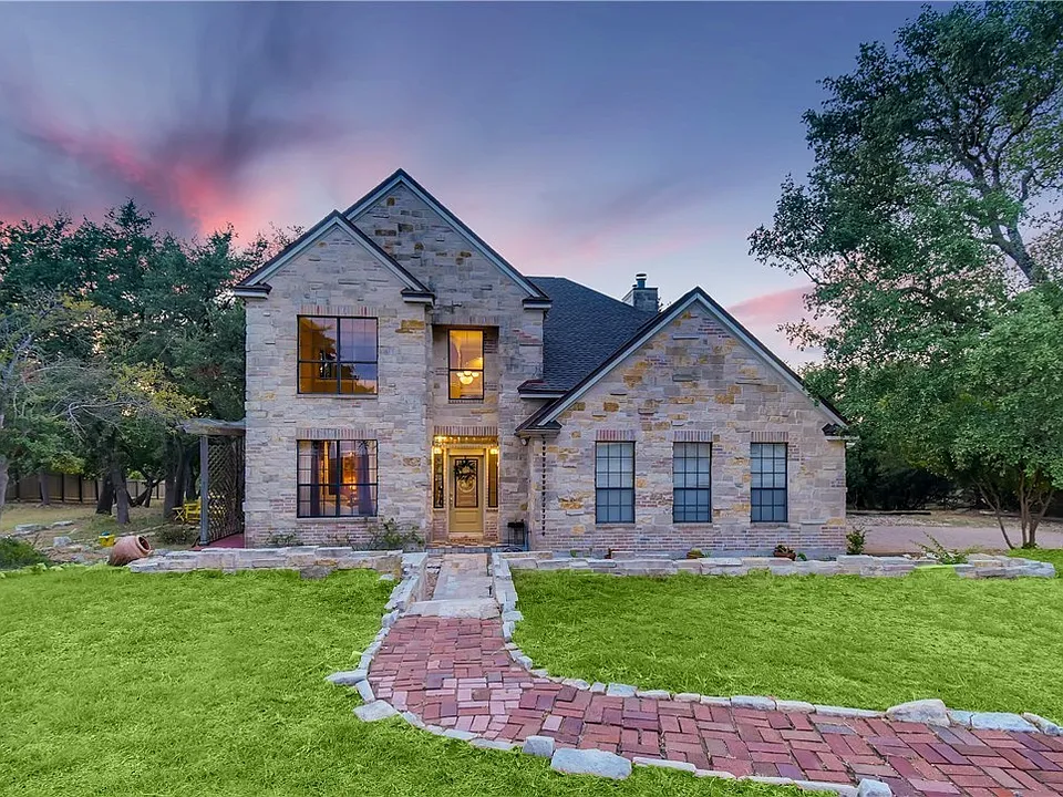4300 Bee Creek Rd