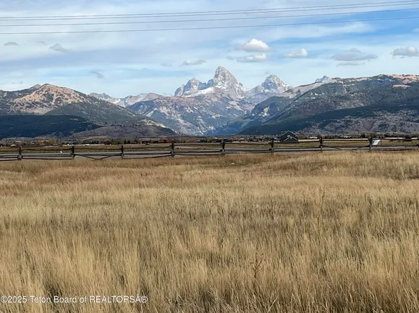 540 Dry Creek Trl, Victor, ID 83422