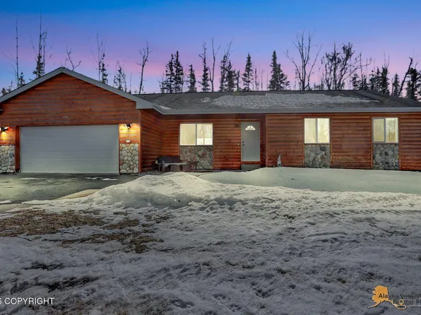 290 E Lochcarron Dr, Wasilla, AK 99654