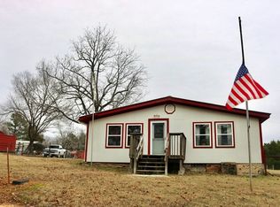 2185 Chinquapin Rd, Everton, AR 72633