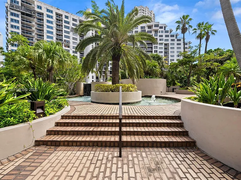 520 Brickell Key Dr #A1206 — Photo 39