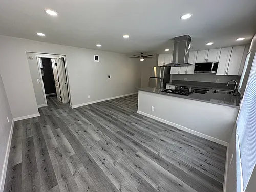 4149 Van Dyke Ave #4 Photo 1