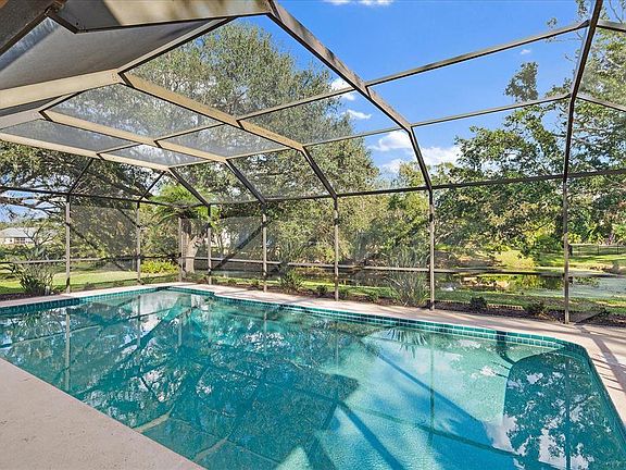 3rd image of 5367 Dominica Cir