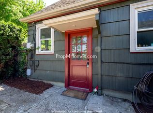 1317 7th St, Oregon City, OR 97045