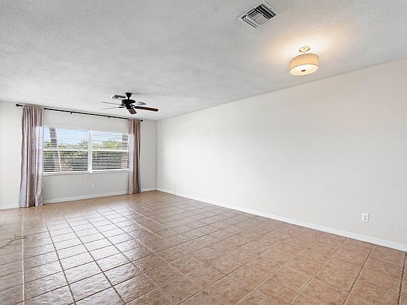 5th image of 1801 Indian River Blvd APT A7