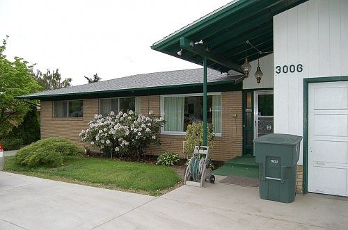 1st image of 3006 Tieton Dr