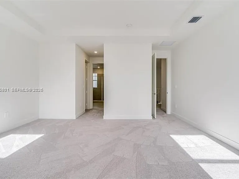 4480 SW 122nd Ter — Photo 13