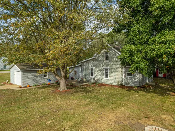 311 N Highway 130, Lone Rock, WI 53556