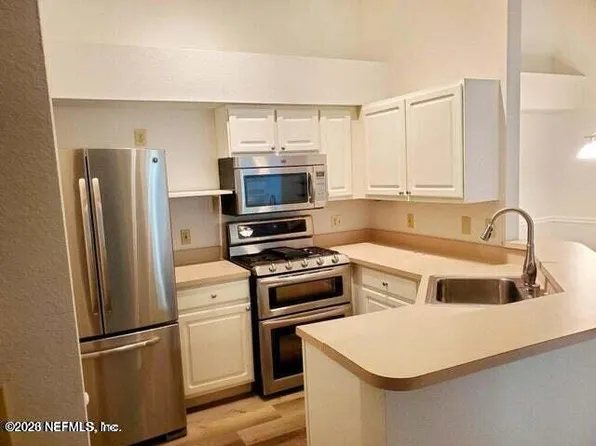 13810 Sutton Park Dr N APT 836, Jacksonville, FL 32224