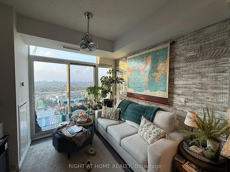 125 Western Battery Rd #Penthouse 3016 — Photo 7