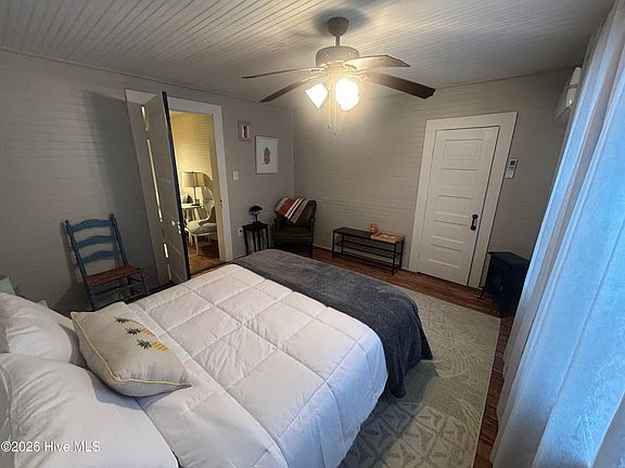 29th image of this home