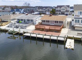 74 Long Point Dr, Brick, NJ 08723