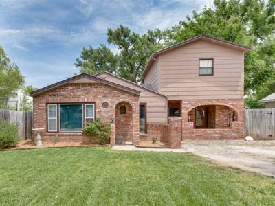 320 S McComas St, Wichita, KS, 67213