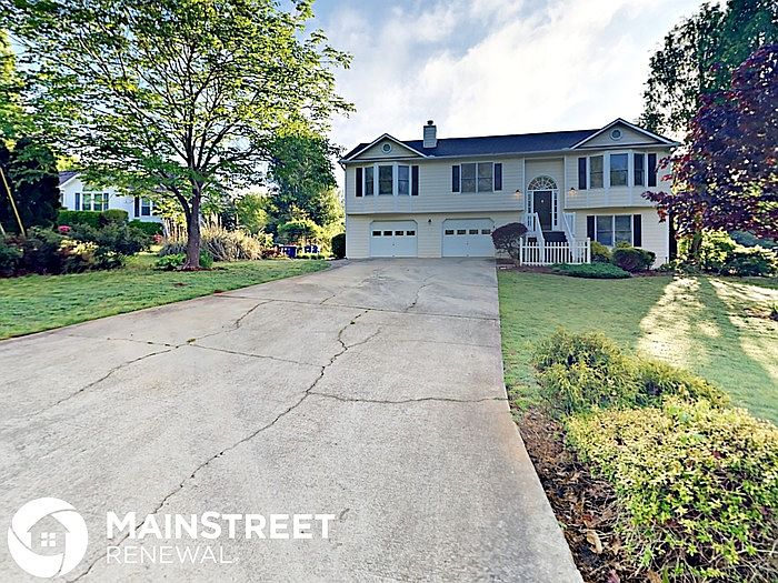 1st image of 680 Hill Meadow Dr