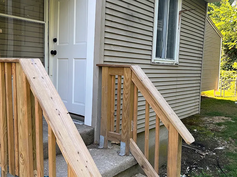 102 Mendon St #1C — Photo 9