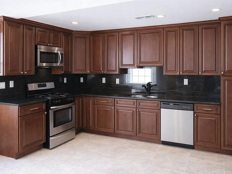 302 Terrace Ave #7 — Photo 4