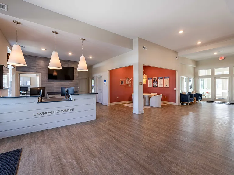 Lawndale Commons — Photo 16