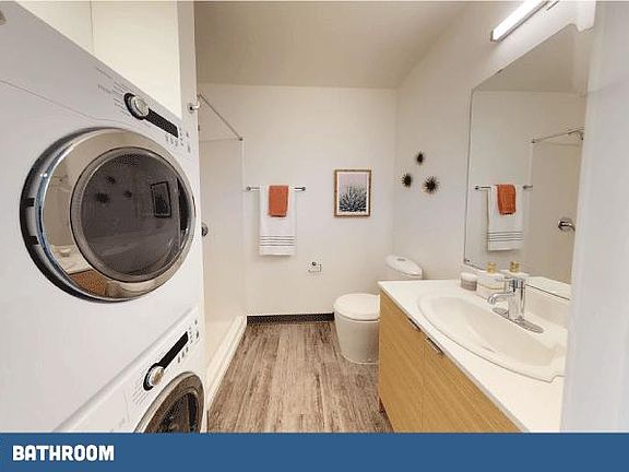 3rd image of 5260 University Way NE #Acb18d19e