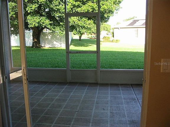 5th image of 13933 Wellington Ln
