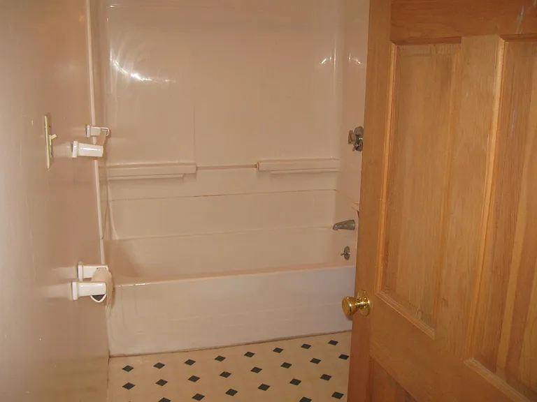 322 Boston Ave #2 — Photo 5