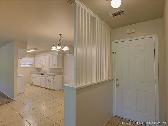 2nd image of 1514 S 69th East Ave