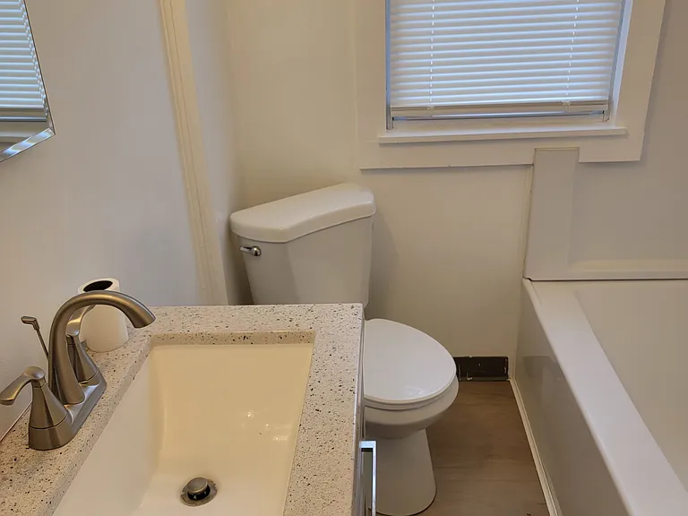 43 W Charlotte St #1 — Photo 7