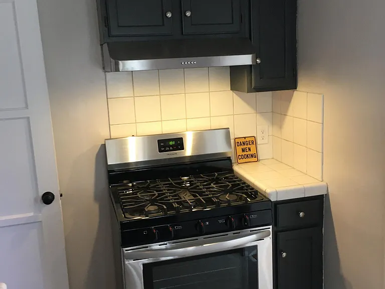3958 Keeshen Dr — Photo 5