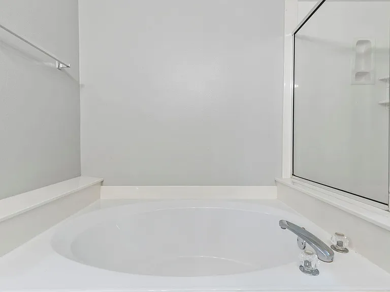 230 Blushwood Pl — Photo 23